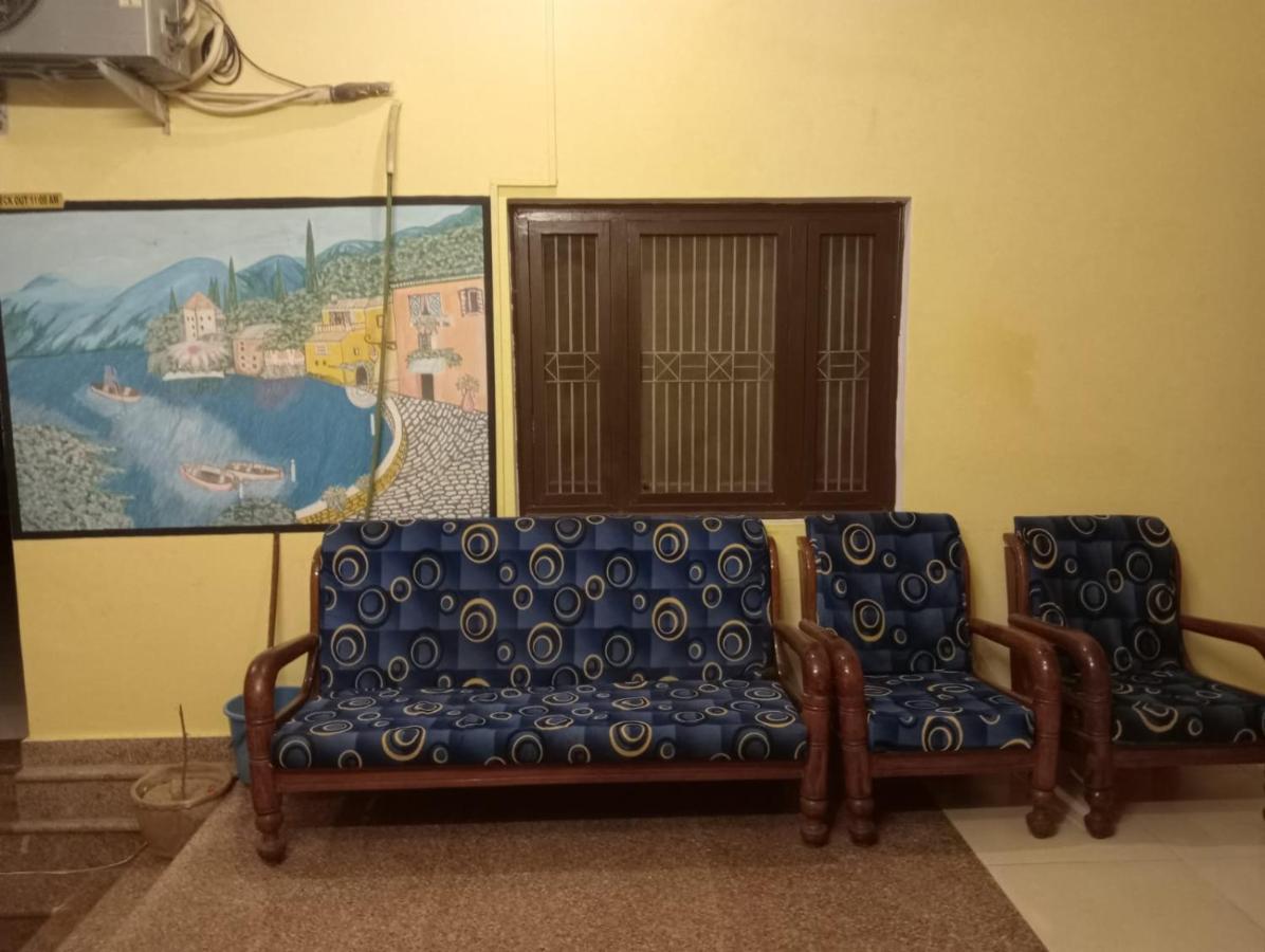 Gangotri Inn Bénarès Extérieur photo
