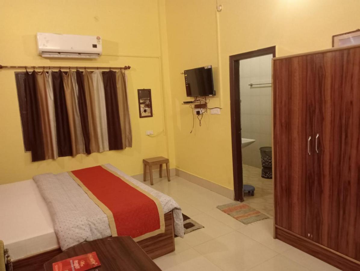 Gangotri Inn Bénarès Extérieur photo