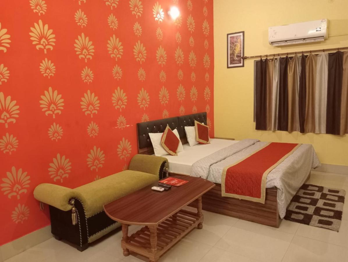 Gangotri Inn Bénarès Extérieur photo
