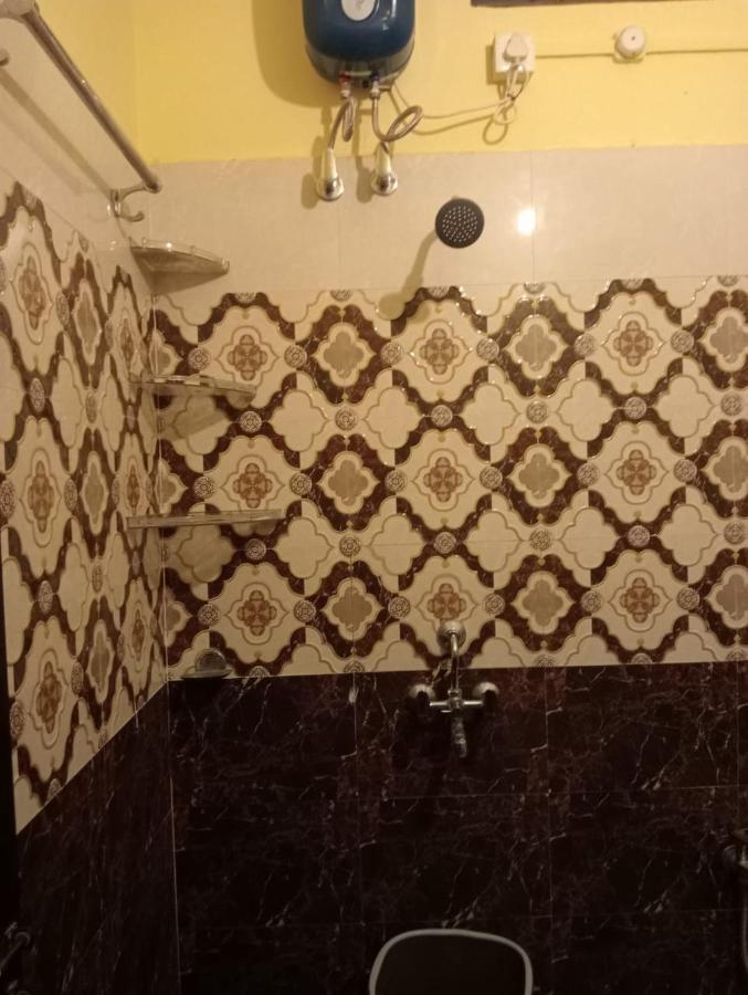 Gangotri Inn Bénarès Extérieur photo